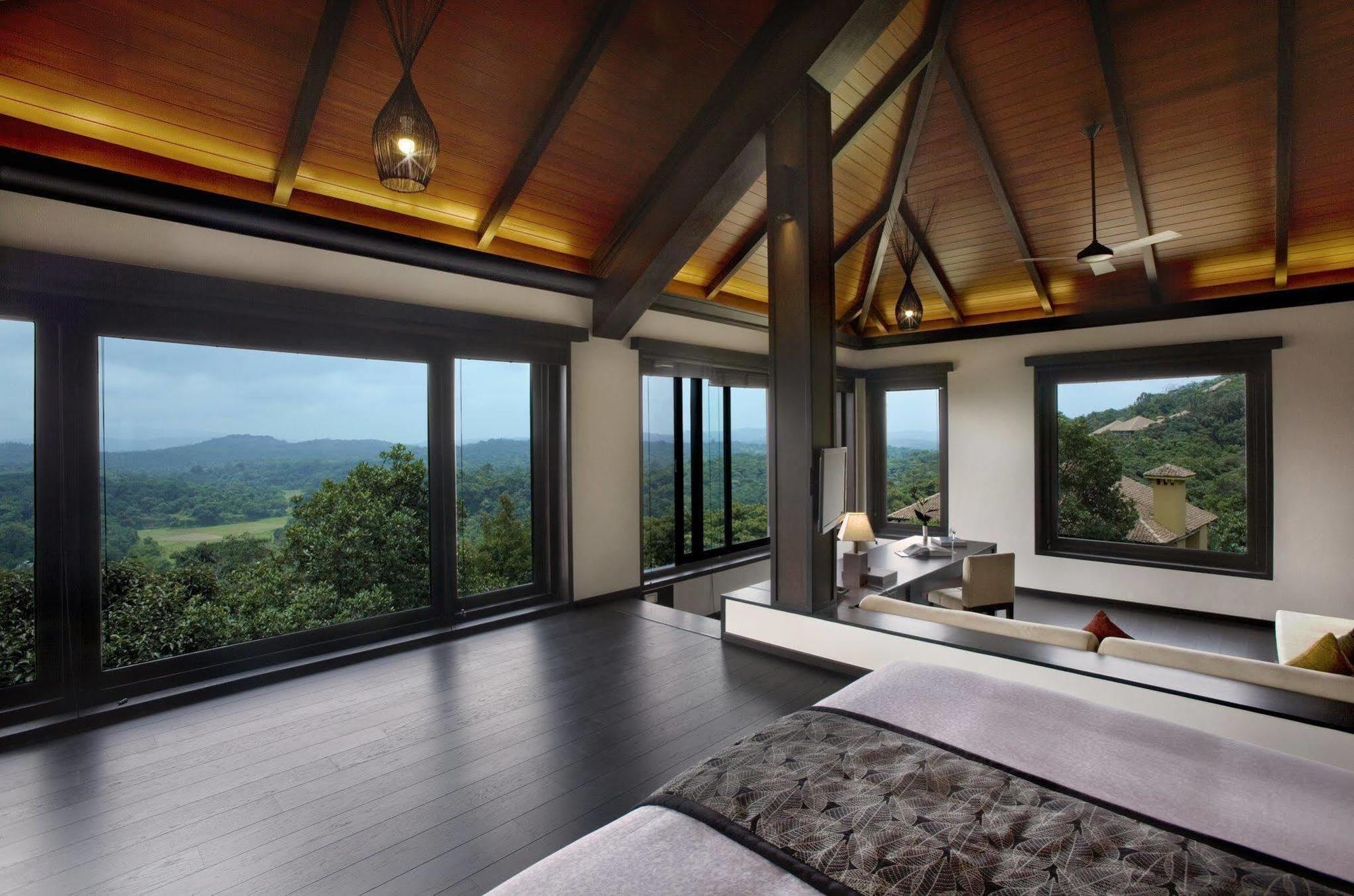 Taj Madikeri Resort & Spa Coorg Zimmer foto